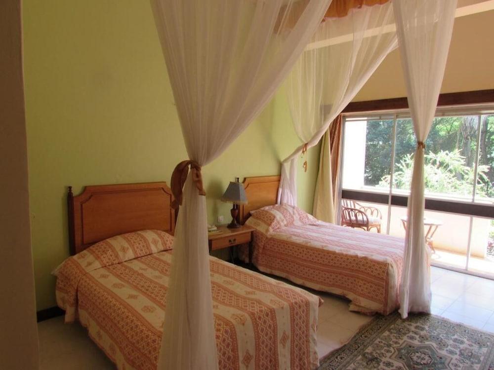 Equator Hotel 아루샤 외부 사진