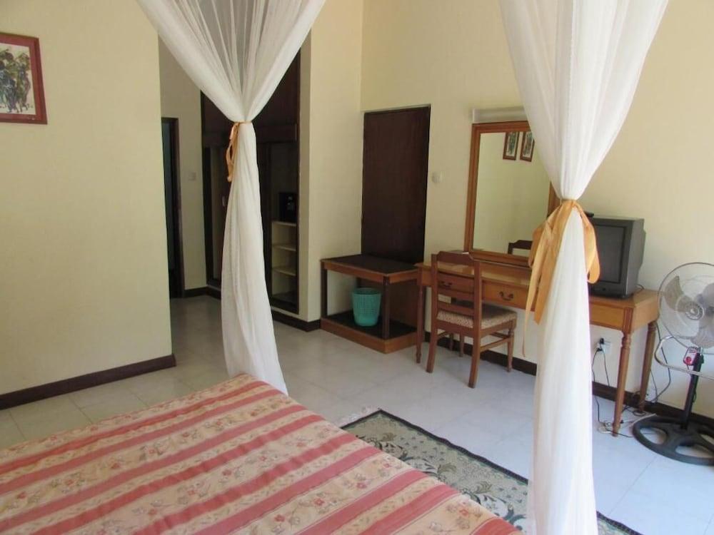 Equator Hotel 아루샤 외부 사진